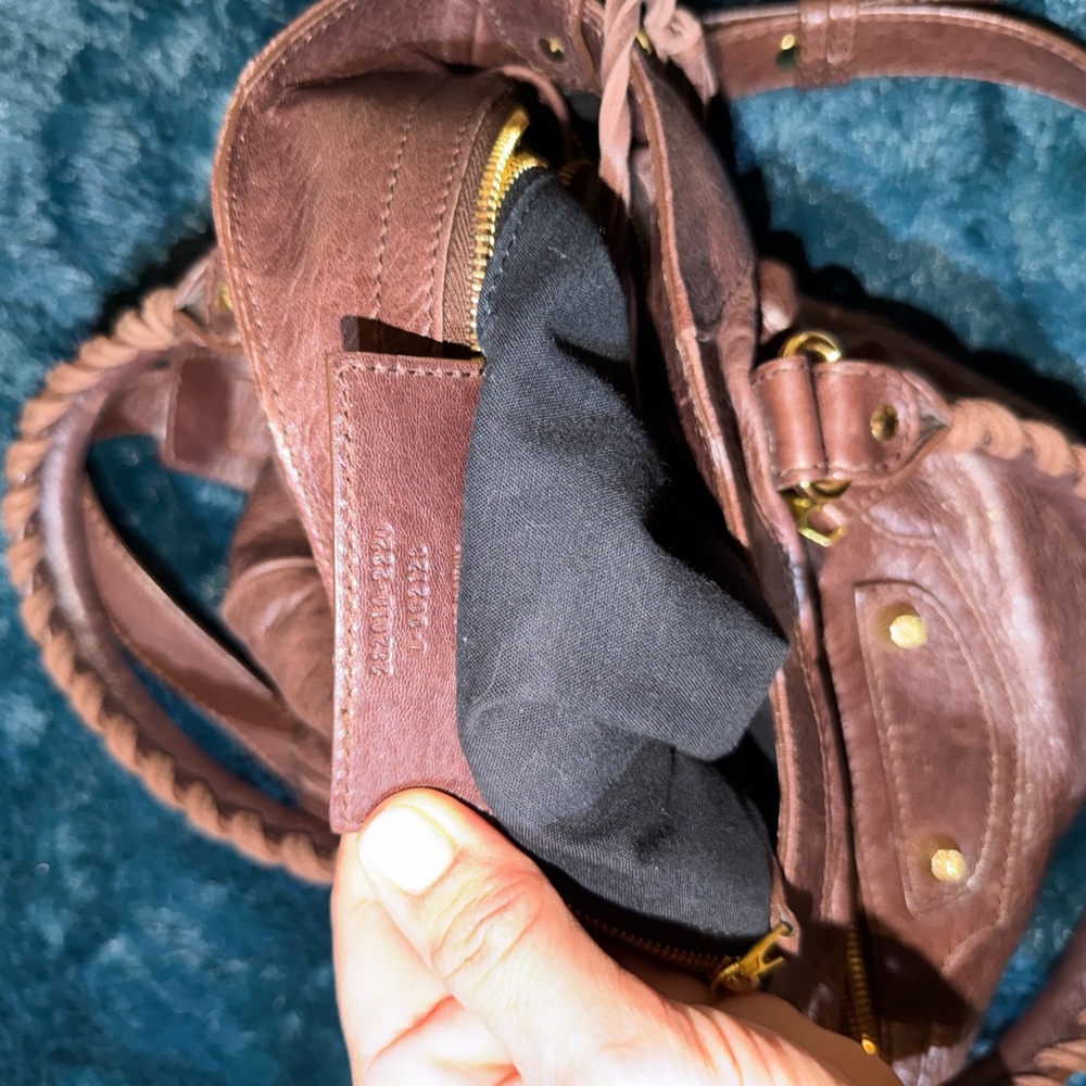 Balenciaga Rich Brown Leather Tote - Picture 4 of 6